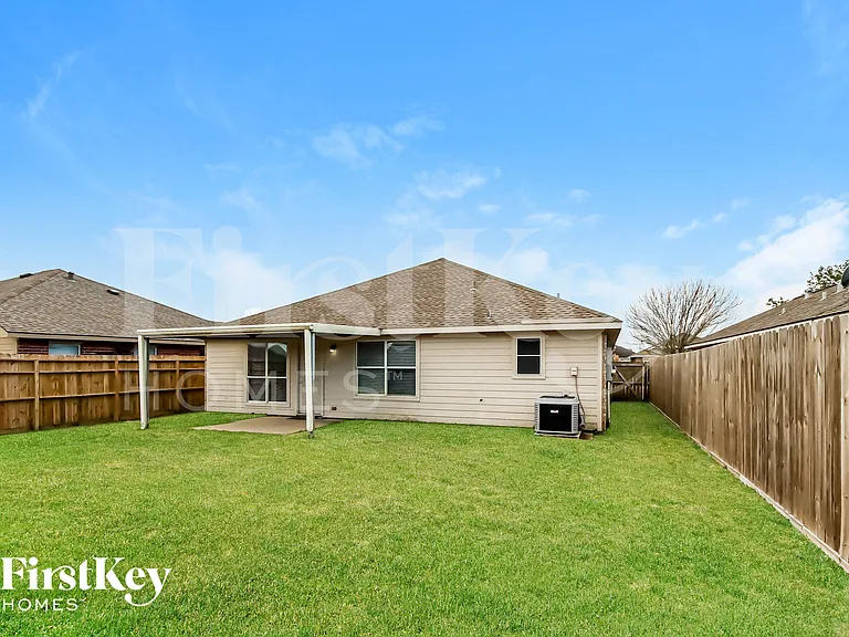 15114 Diamond Way — Photo 15