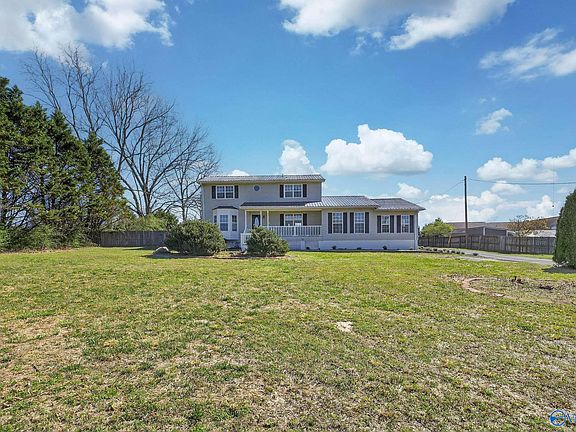 4th image of 5505 Georgia Mountain Rd