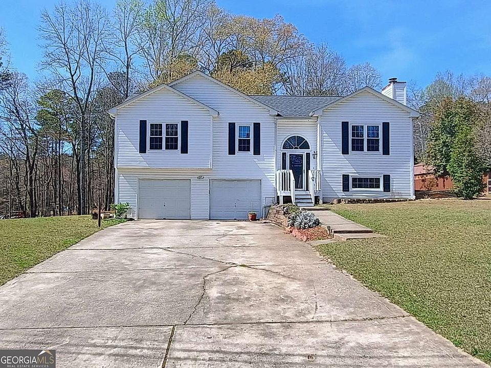 1st image of 8579 Foxridge Dr