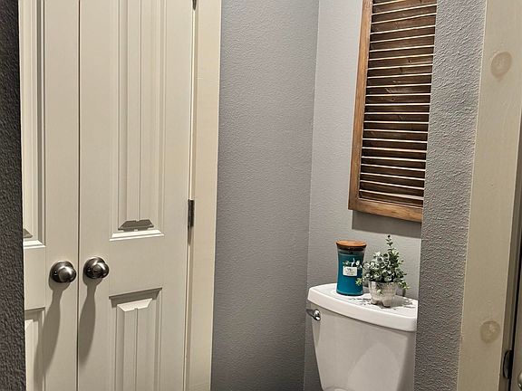 5th image of 7910 Edgemont Rd Suite 100