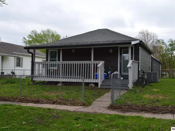 1536 Kingwood Ave, Crete, NE 68333