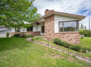 2009 Hutchinson Rd, Duluth, MN 55811