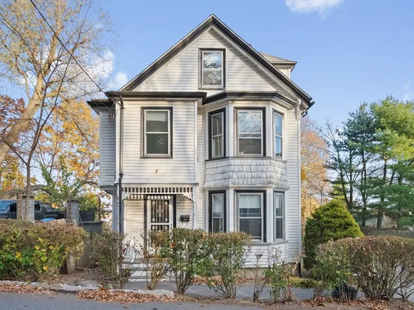 17 Caldwell Rd, Waltham, MA 02453