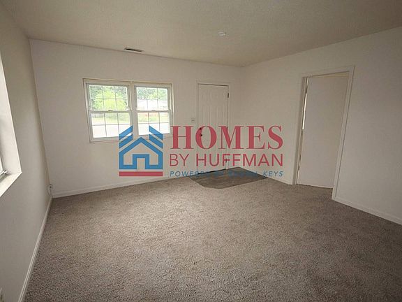 4th image of 1714 Vann Ave