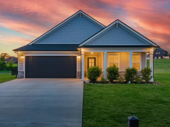 333 Frontier Dr, Clarksville, TN 37043