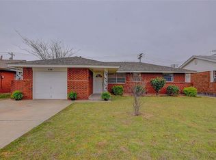 404 S Norman Ave, Moore, OK 73160