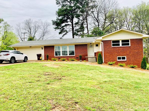 Sheffield Real Estate Sheffield Al Homes For Sale Zillow