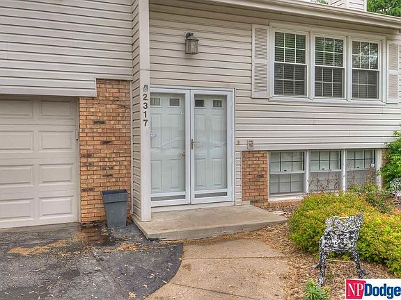 2nd image of 2317 S 118th Ct
