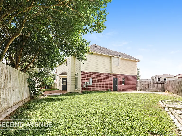 7406 Lake Buchanan Ct — Photo 24