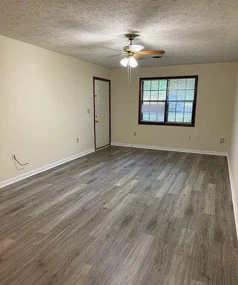 109 Jay Ln #A — Photo 4