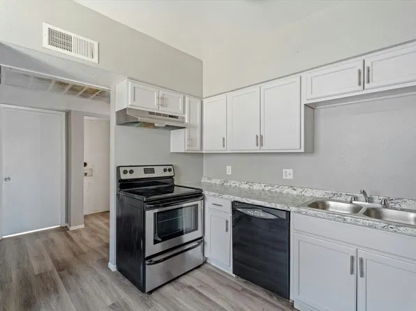 2814 E Marconi Ave APT 203, Phoenix, AZ 85032