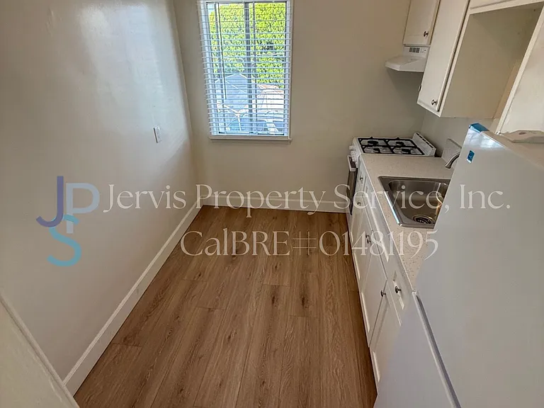 4610 E 52nd Dr #4 — Photo 7