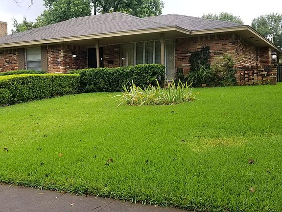 2nd image of 722 Little Creek Dr