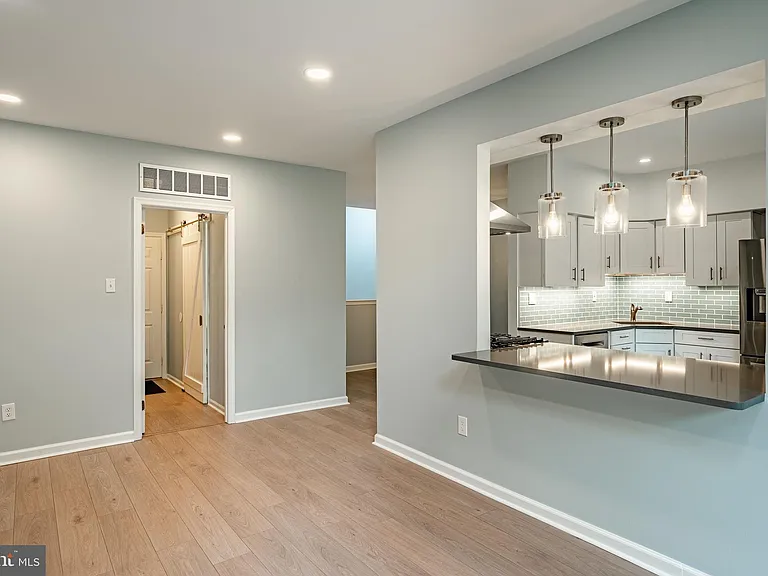 9 Oak Leaf Ln — Photo 12