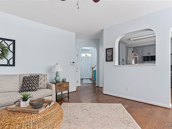 5th image of 1205 Providence Knoll Dr
