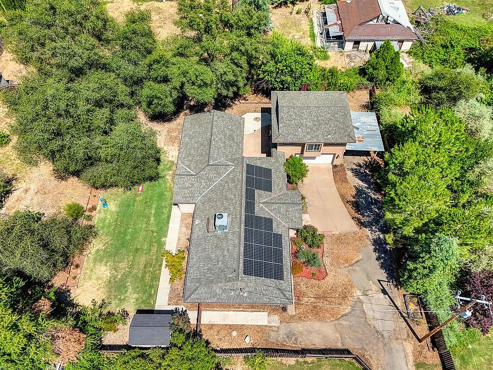 1st image of 8105 Berg St