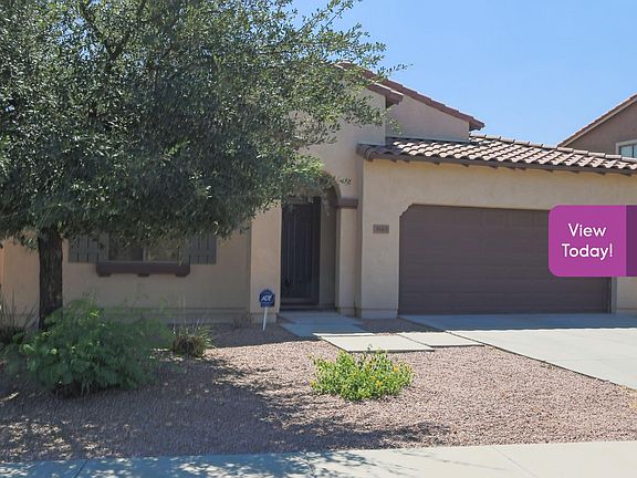 3rd image of 3661 E Vallejo Ct