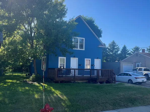 709 1st St NW, Minot, ND 58703