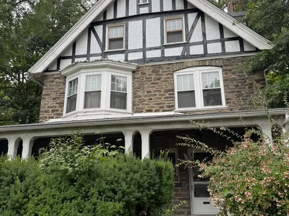 6672 Lincoln Dr, Philadelphia, PA 19119
