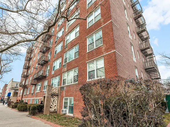 2600 East 21st Street image 1 of 21