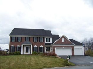 6 Travis Grv, Pittsford, NY 14534