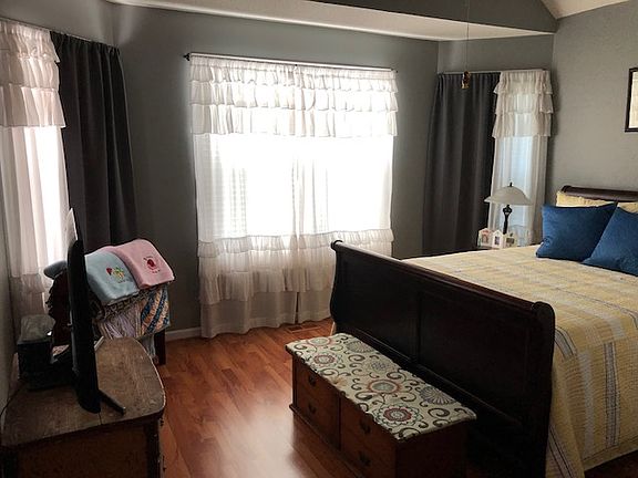 Bedroom 2 w/ vaulted ceiling