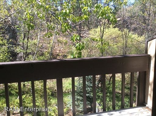 2nd image of 1422 Haisley Ct