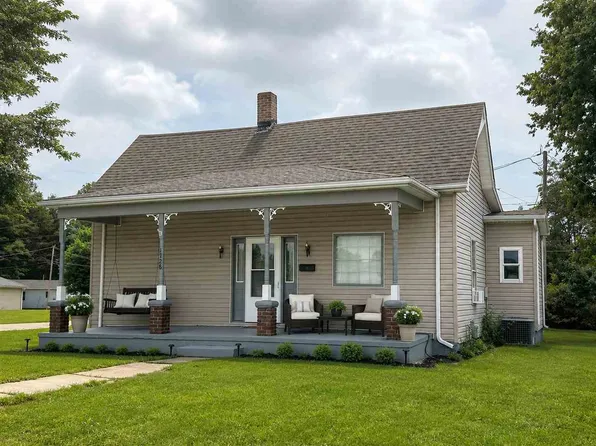 1728 Conwell St, Connersville, IN 47331