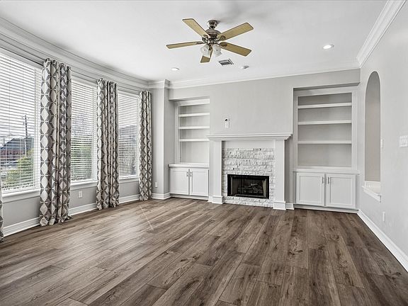 5th image of 2423 Ralph St