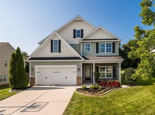 2029 Heron Pointe Dr, Whitsett, NC 27377