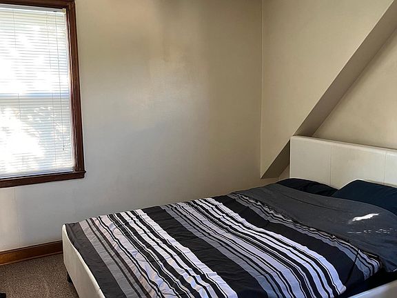 3rd image of 3358A E Armour Ave