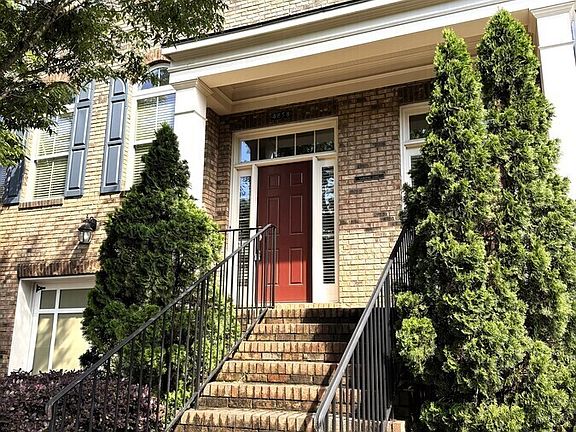 2nd image of 4858 La Moyne Ln