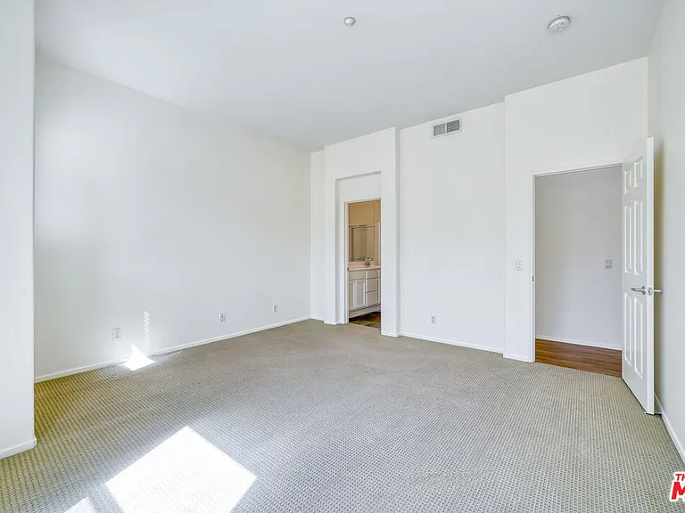 1133 Jewett Dr — Photo 19