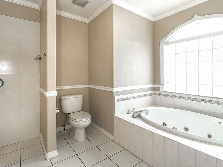 3522 Massini Ave — Photo 12