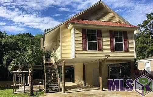 1st image of 22594 Chene Blanc Ln