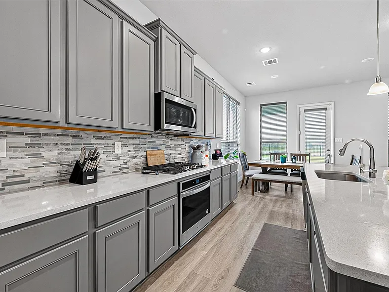 6506 Tiburon Lakes Dr — Photo 13