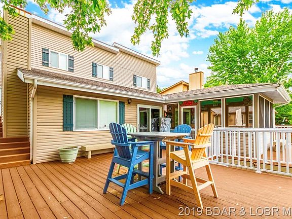 2nd image of 268 Lakeshore Lndg