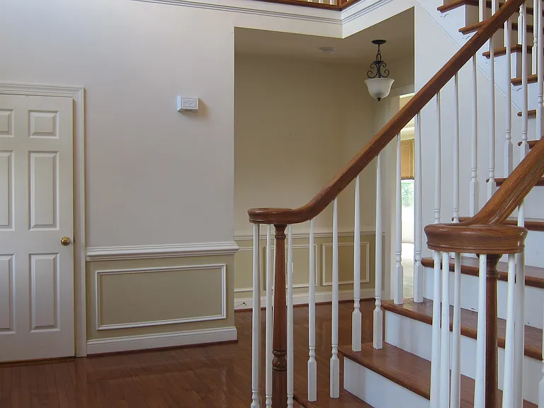 10824 Anderson Dr — Photo 3