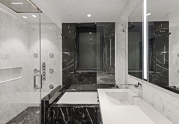 5th image of 442 E 13th St
