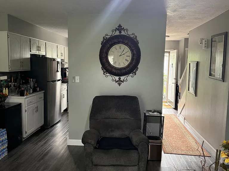 703 Brian Ct — Photo 24