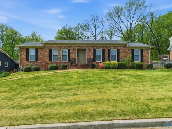 1913 Epworth Dr NE, Huntsville, AL 35811