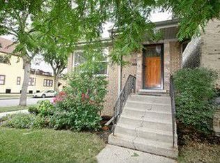 3759 N Whipple St, Chicago, IL 60618