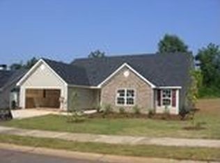 275 Maple Forge Dr, Athens, GA 30606