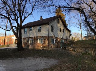 10001 E 23rd St S, Independence, MO 64052