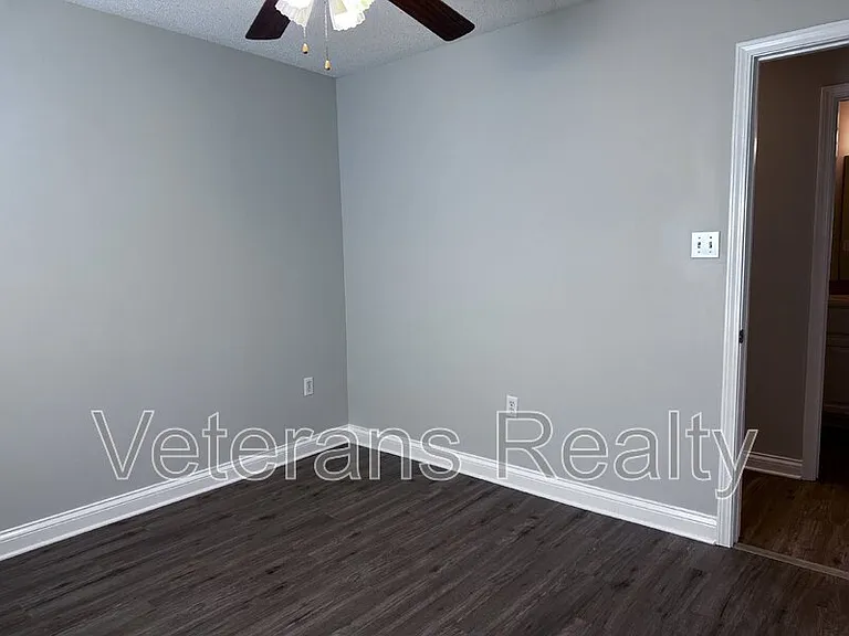 200B Commerce St — Photo 12