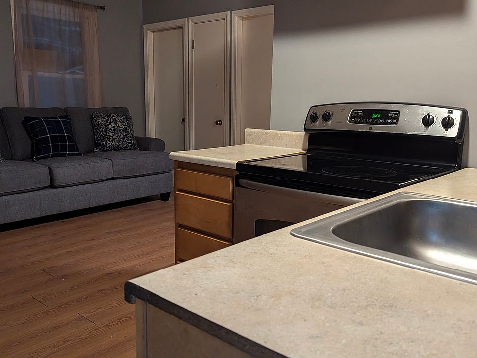 1st image of 66 No Name Pond Rd