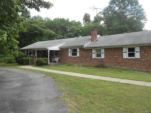 Brick Ranch on 5 acres