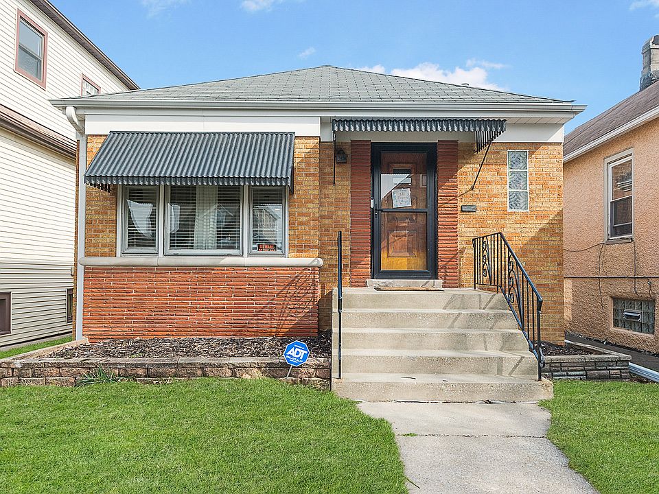 1st image of 3507 N Neenah Ave