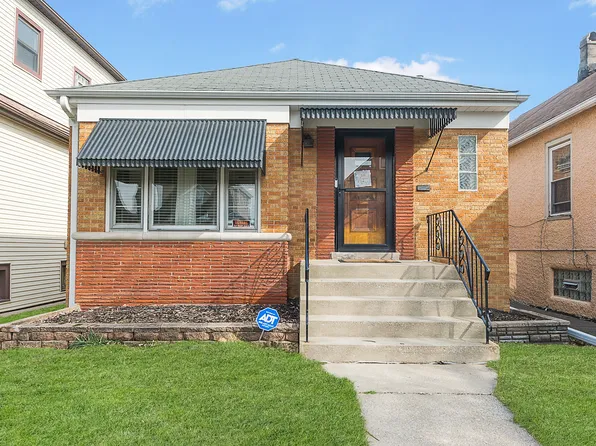 3507 N Neenah Ave, Chicago, IL 60634