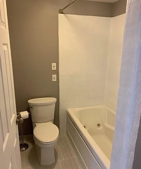 1639 Brentwood Dr — Photo 16